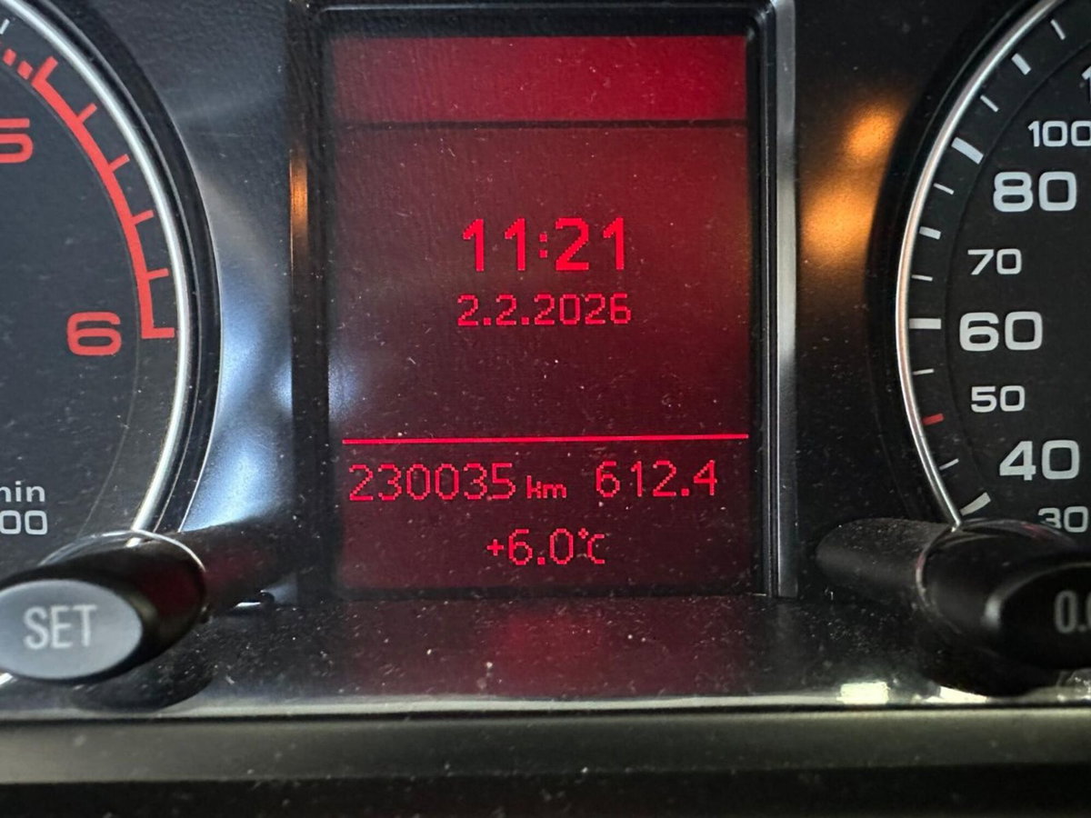 Audi Q5 2.0 TDI 143 CV quattro (15)