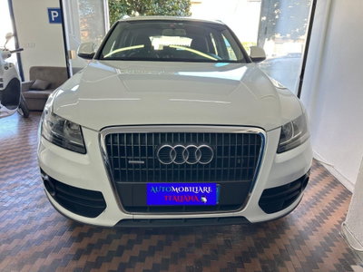Audi Q5 2.0 TDI 143 CV quattro (2)