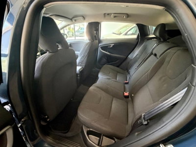 Volvo V40 D2 Kinetic (11)