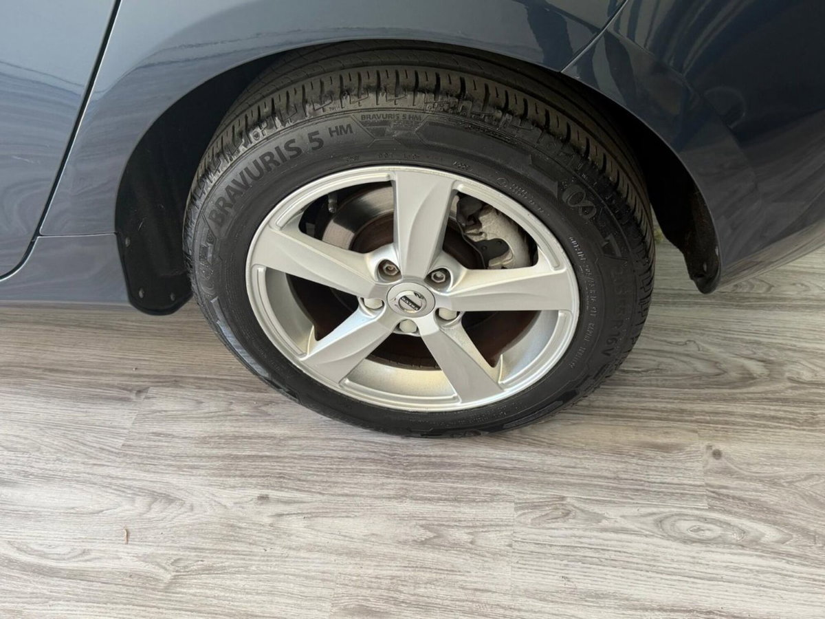Volvo V40 D2 Kinetic (18)