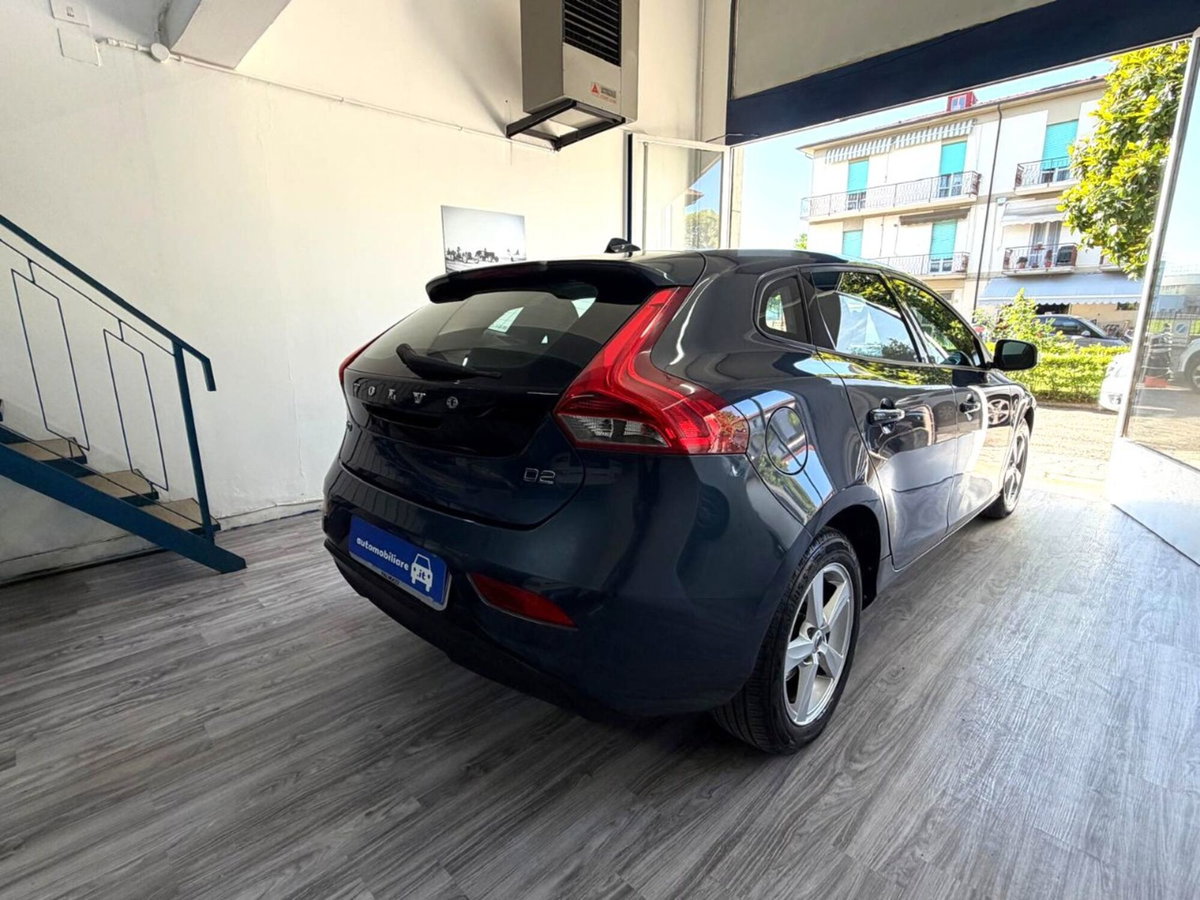 Volvo V40 D2 Kinetic (4)