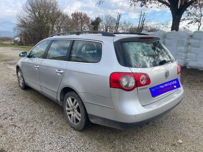 Volkswagen Passat Variant 1.9 TDI/105CV Trendline (6)