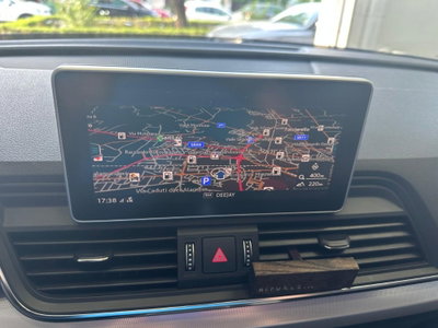 Audi Q5 40 TDI quattro Business Sport (17)