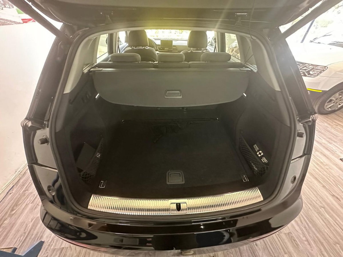 Audi Q5 40 TDI quattro Business Sport (19)