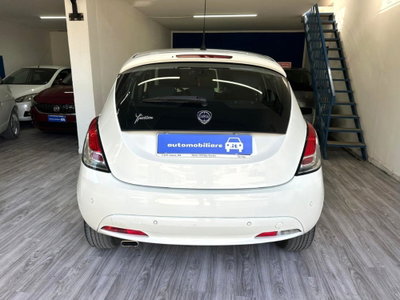 Lancia Ypsilon 1.2 69 CV 5 porte GPL Ecochic Gold (5)