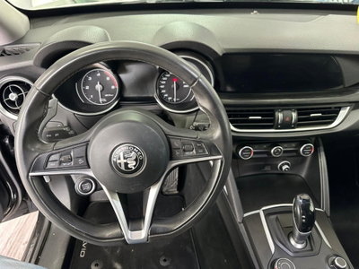 Alfa Romeo Stelvio Stelvio 2.2 Turbodiesel 180 CV AT8 RWD Super (14)