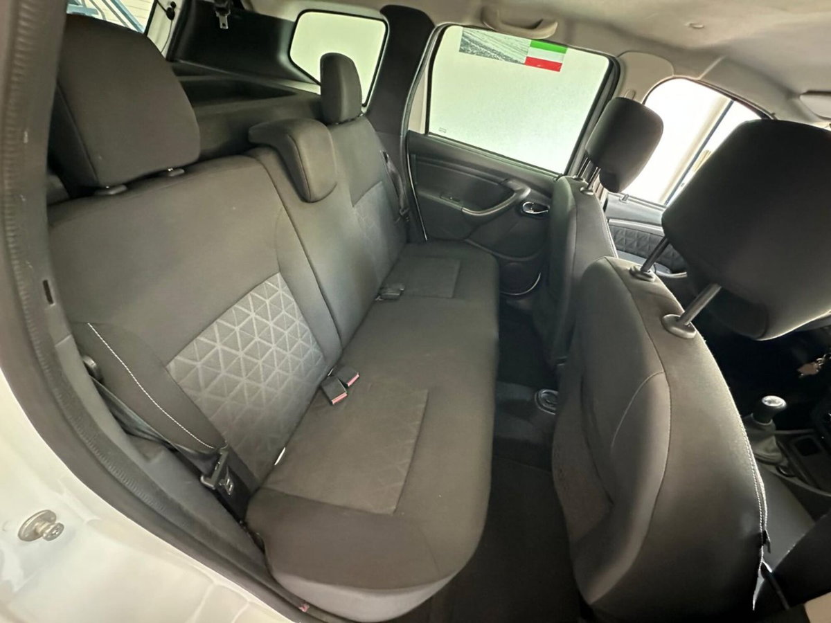 Dacia Duster 1.6 110CV 4x2 GPL Lauréate (12)