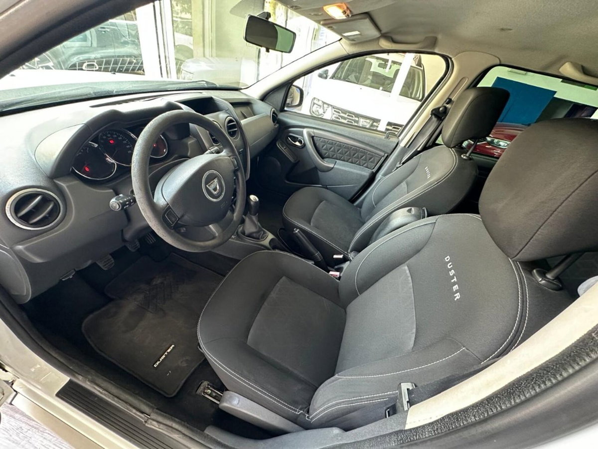 Dacia Duster 1.6 110CV 4x2 GPL Lauréate (8)