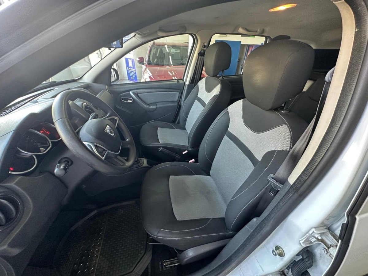 Dacia Duster 1.5 dCi 110CV 4x2 Ambiance (10)