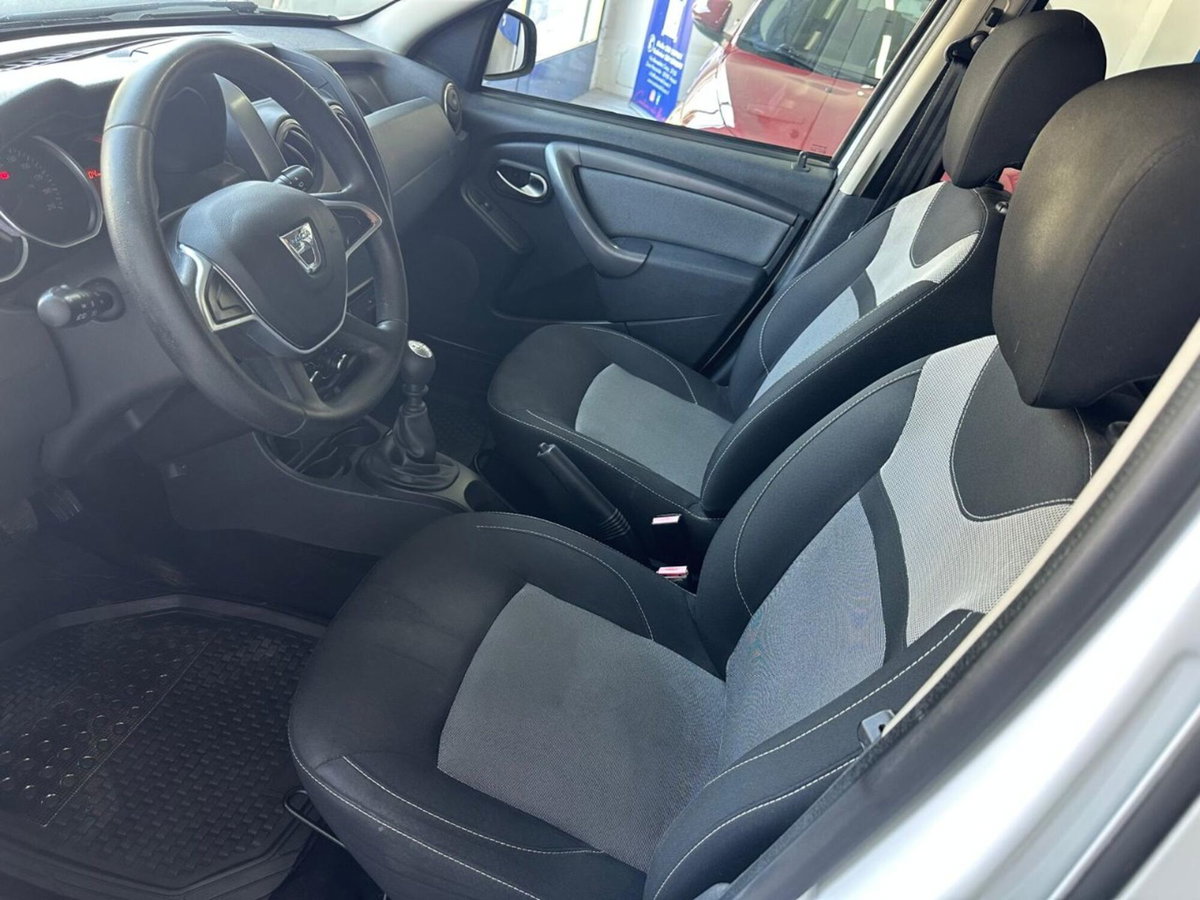 Dacia Duster 1.5 dCi 110CV 4x2 Ambiance (11)