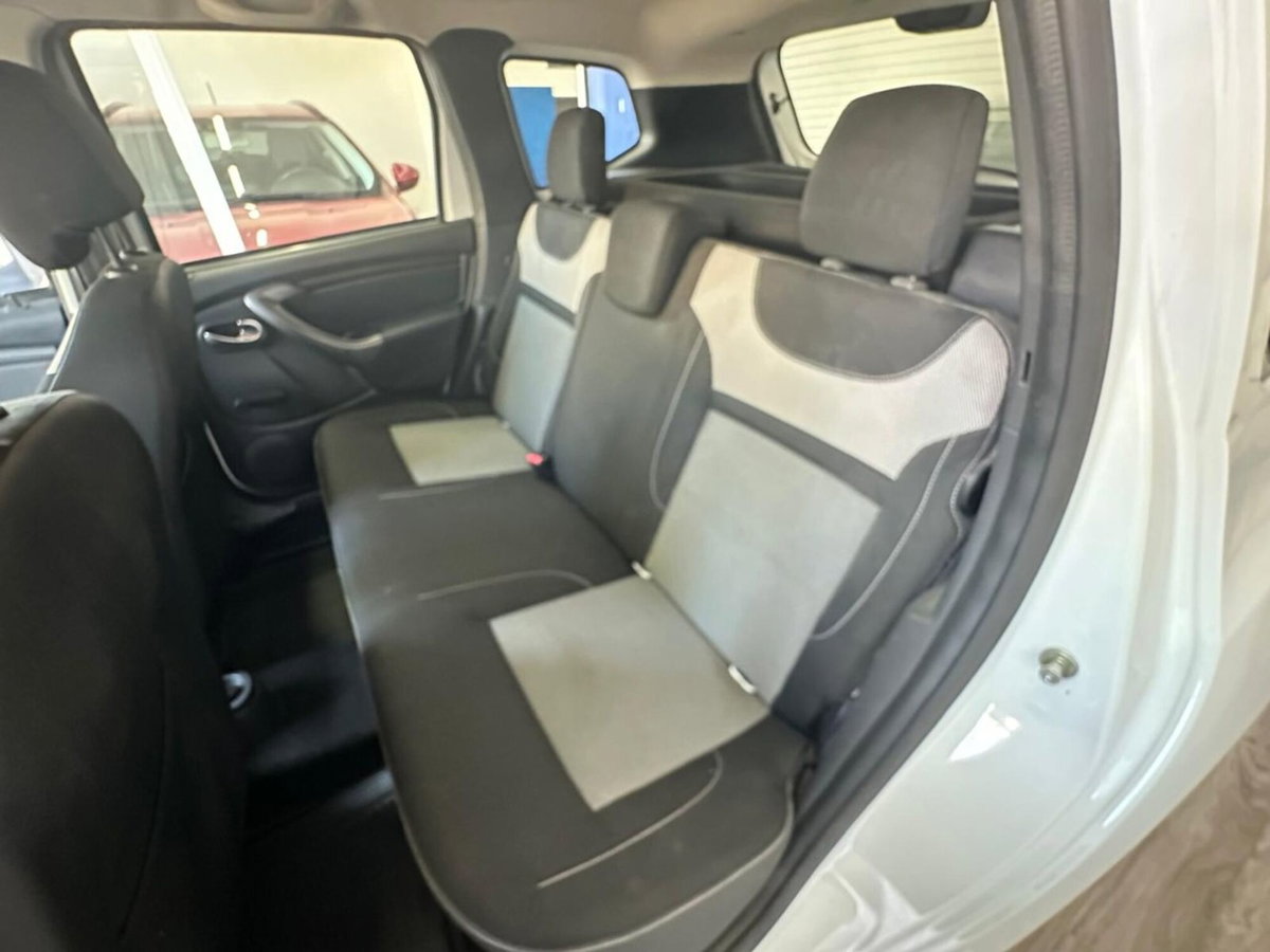 Dacia Duster 1.5 dCi 110CV 4x2 Ambiance (14)