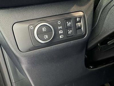 Ford Kuga 1.5 EcoBoost 120 CV 2WD (13)