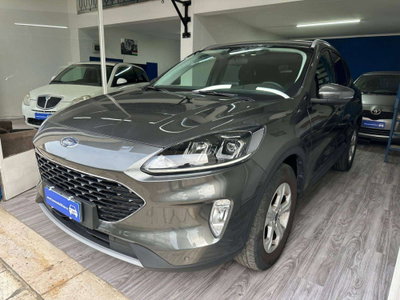 Ford Kuga 1.5 EcoBoost 120 CV 2WD (2)