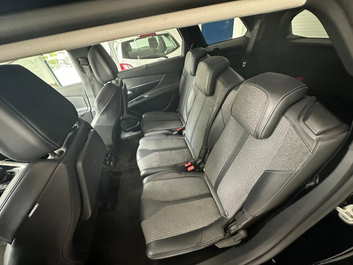 Peugeot 5008 1.5 bluehdi Allure Pack s&s 130cv eat8 (19)