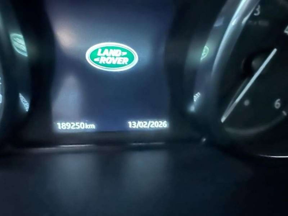 Land Rover Discovery Sport 2.0 TD4 150 CV SE (11)