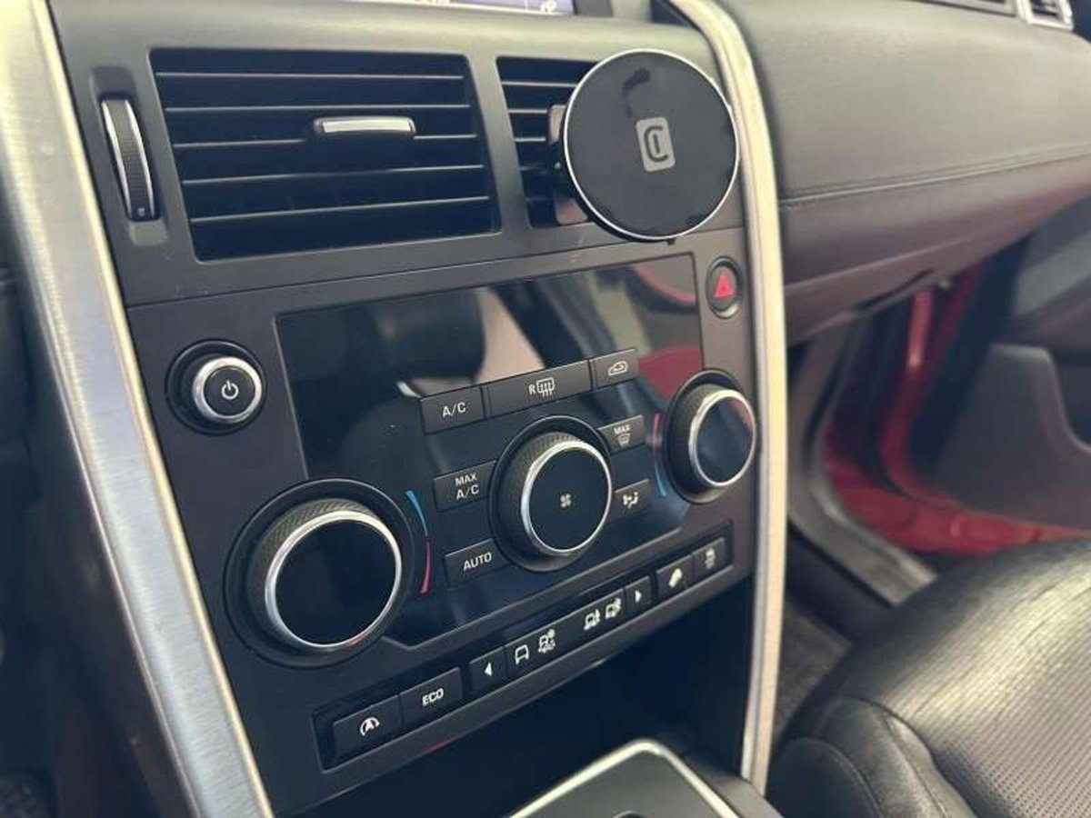 Land Rover Discovery Sport 2.0 TD4 150 CV SE (15)
