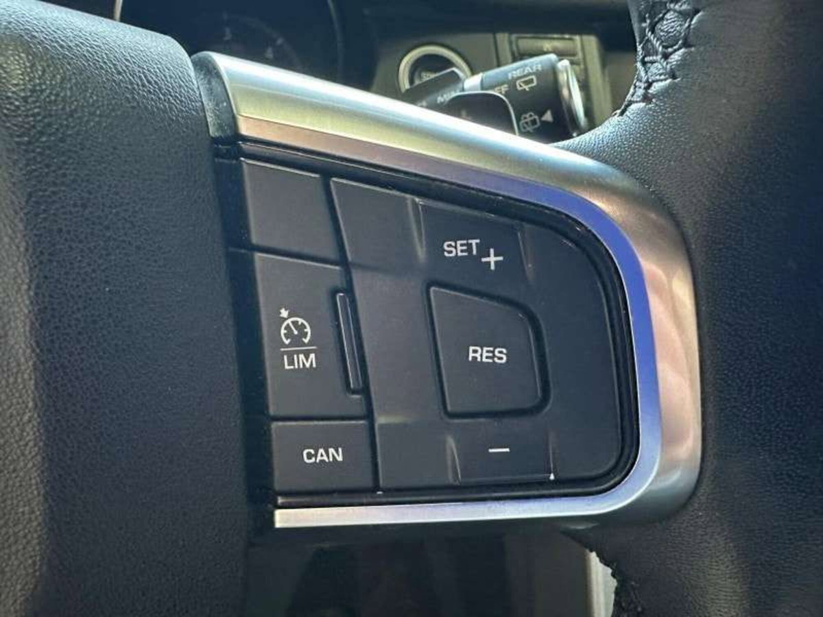 Land Rover Discovery Sport 2.0 TD4 150 CV SE (16)