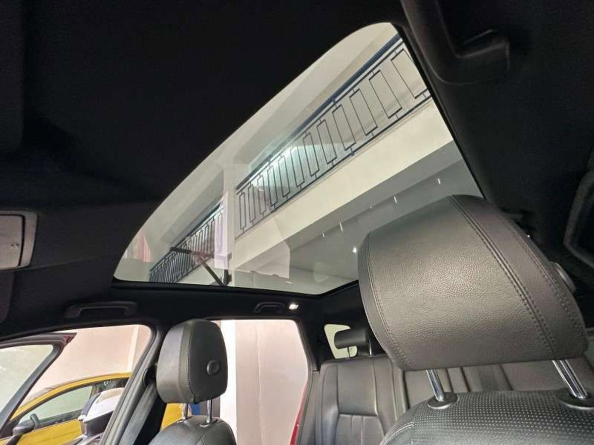 Land Rover Discovery Sport 2.0 TD4 150 CV SE (20)