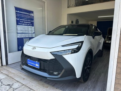 Toyota Toyota C-HR 2.0 hev Trend fwd e-cvt usata