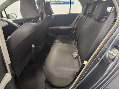 Toyota Yaris 1.0 5 porte (11)