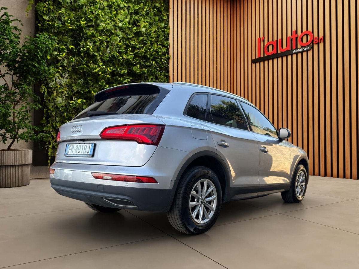 Audi Q5 2.0 TDI 190 CV quattro S tronic Business Sport (5)