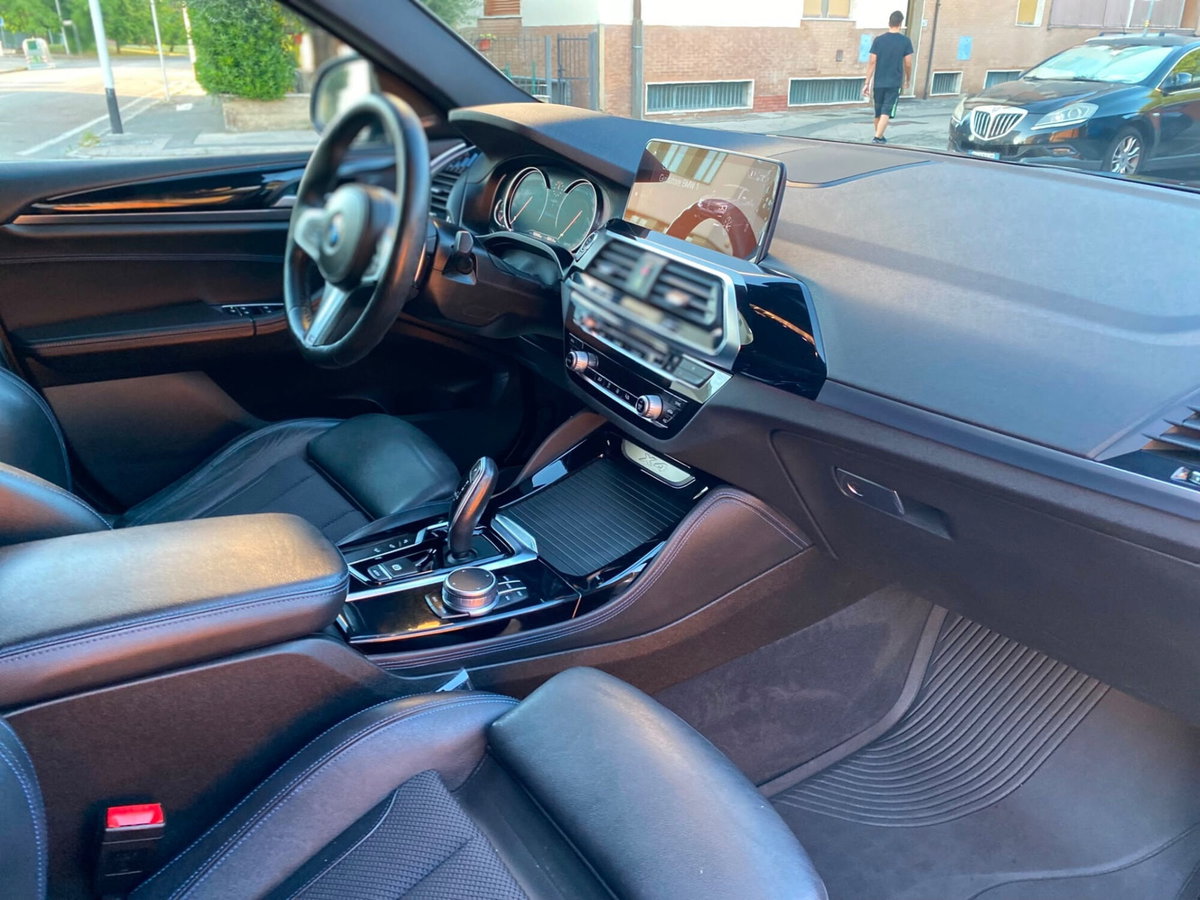 BMW X4 xDrive25d Msport-X (13)