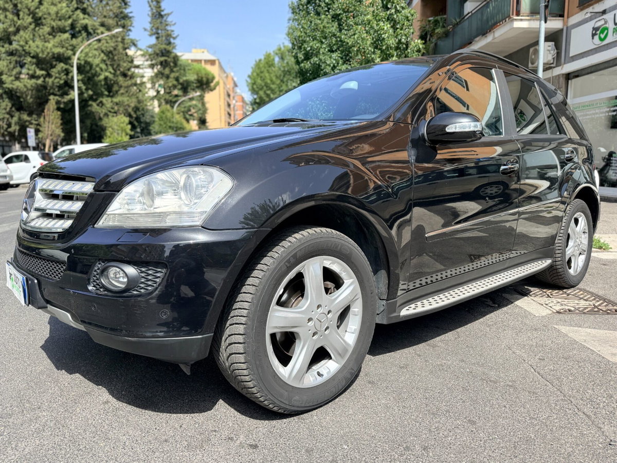 Mercedes-Benz Classe ML 320 CDI Sport (5)