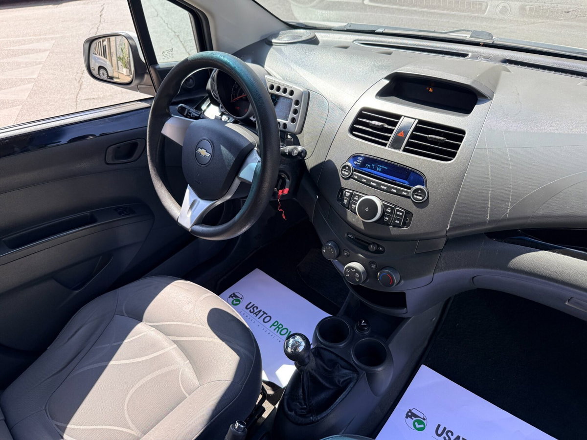 Chevrolet Spark 1.0 LS (17)