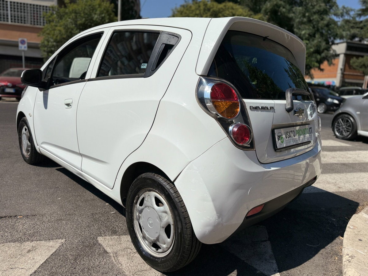 Chevrolet Spark 1.0 LS (8)