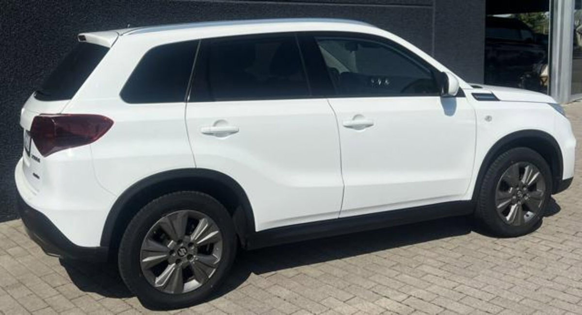 Suzuki Vitara 1.0 Boosterjet 4WD AllGrip Cool (8)