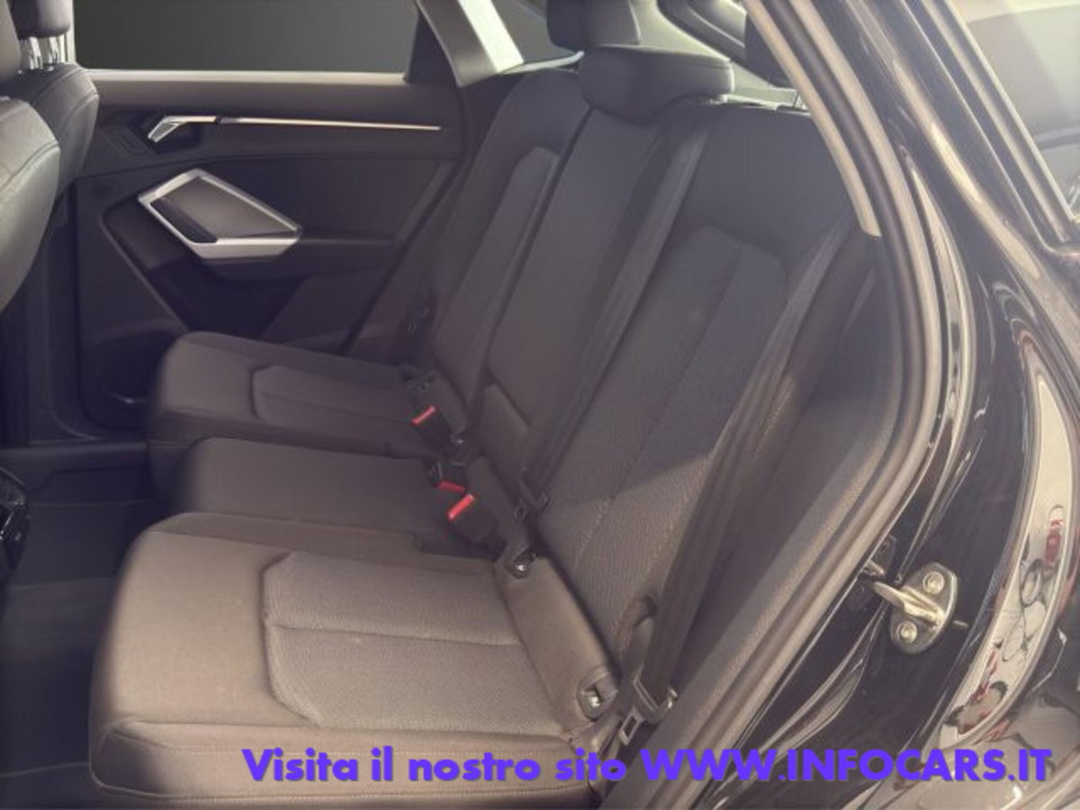 Audi Q3 Sportback 40 TDI quattro S tronic Business Plus (7)