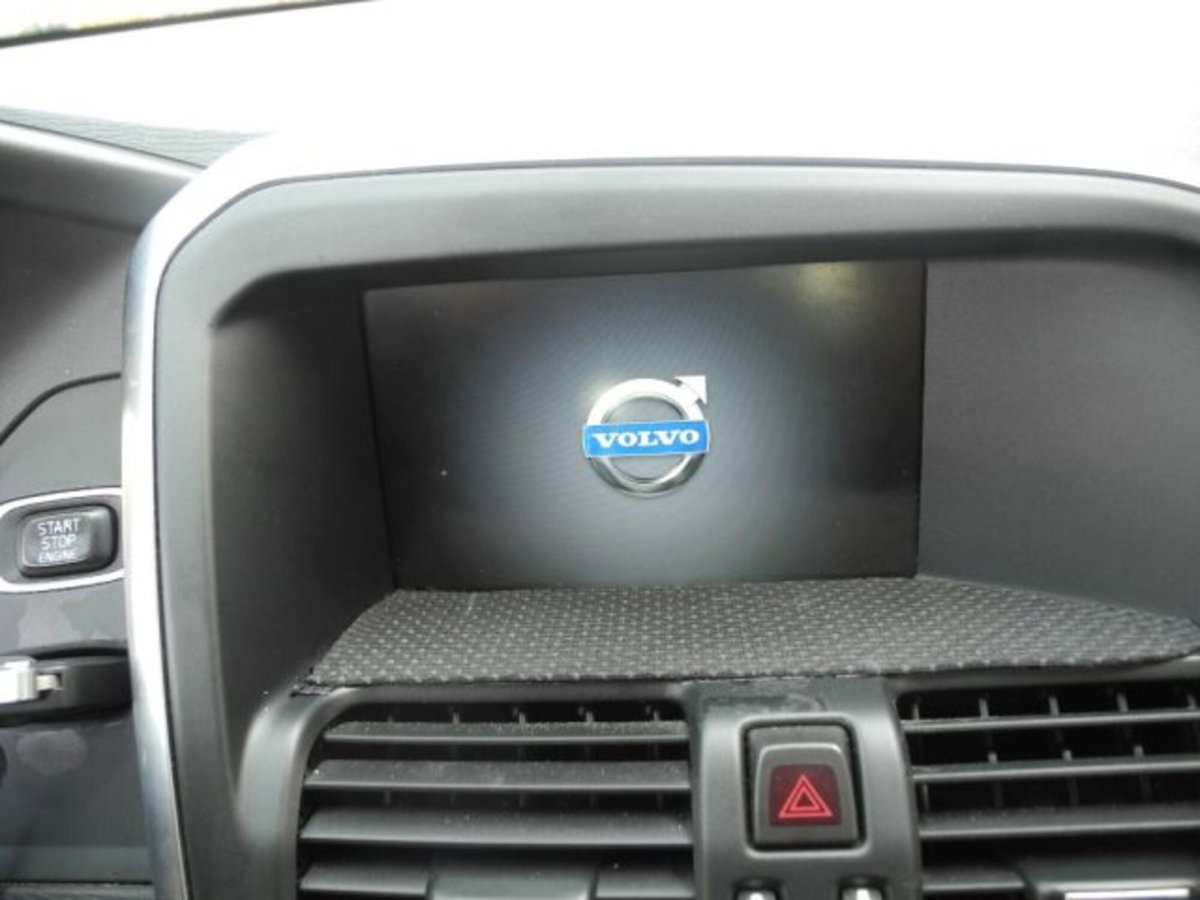 Volvo XC60 D3 AWD Geartronic Summum (20)