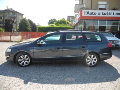 Volkswagen Passat Variant 2.0 TDI DPF DSG Highline (2)