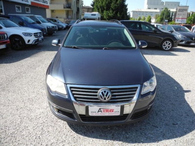 Volkswagen Passat Variant 2.0 TDI DPF DSG Highline (3)