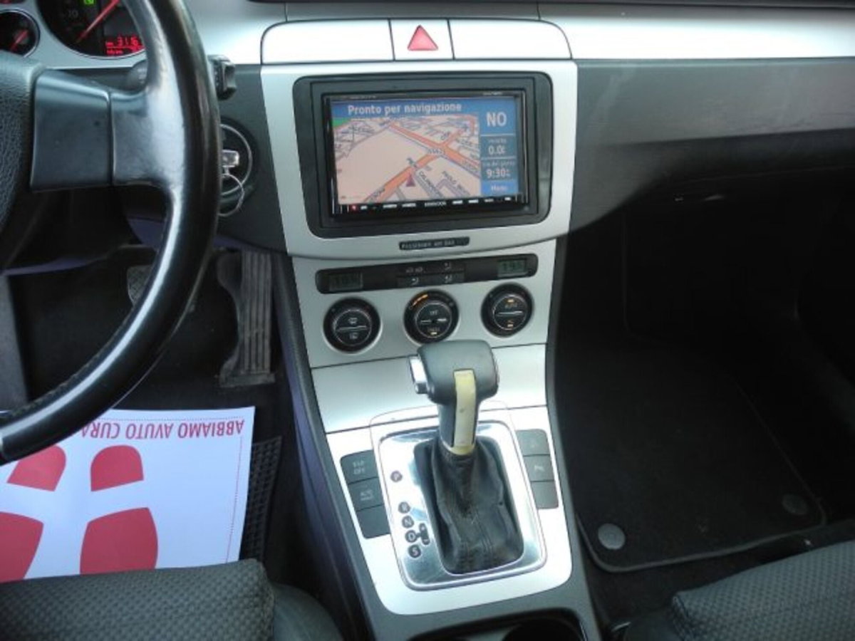 Volkswagen Passat Variant 2.0 TDI DPF DSG Highline (7)