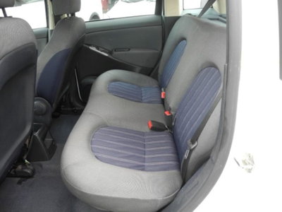 Lancia Musa 1.4 Argento Ecochic GPL (11)