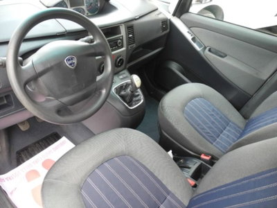 Lancia Musa 1.4 Argento Ecochic GPL (9)