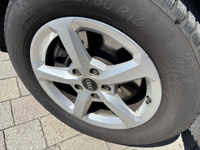 Audi Q2 Q2 35 TDI S tronic Business (9)