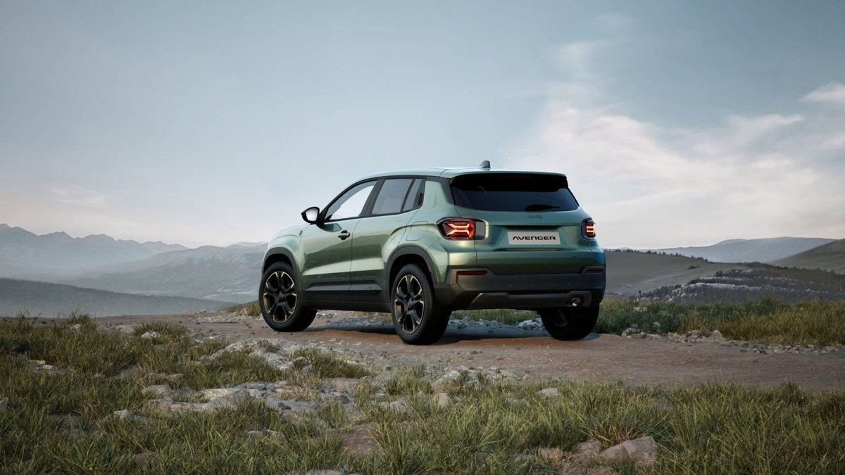 Jeep Avenger 1.2 turbo e-hybrid mhev 85th Anniversary fwd 110cv edct6 (2)
