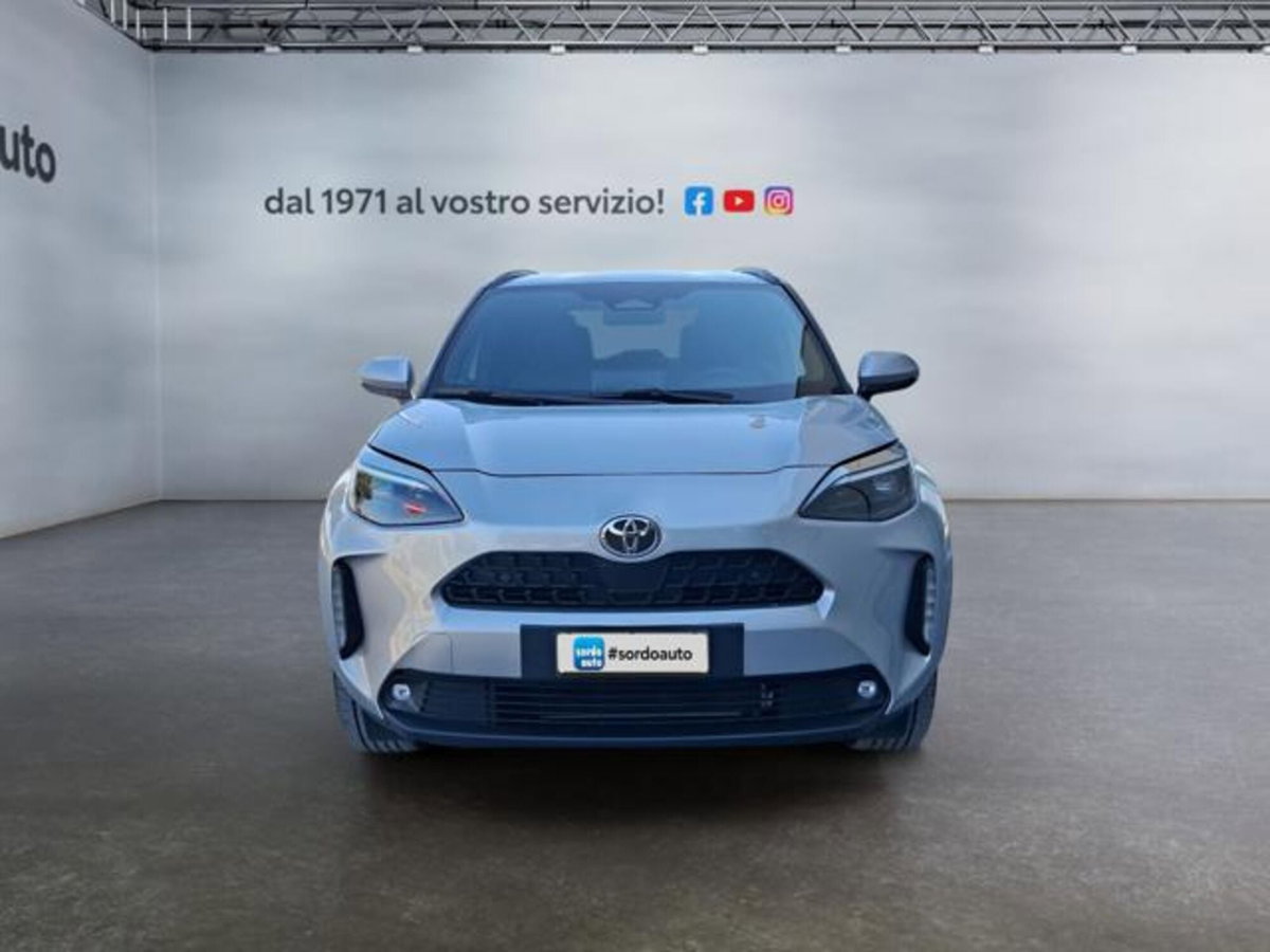 Toyota Yaris Cross 1.5 Hybrid 5p. E-CVT Trend (2)