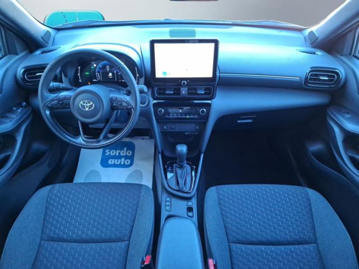 Toyota Yaris Cross 1.5 Hybrid 5p. E-CVT Trend (9)