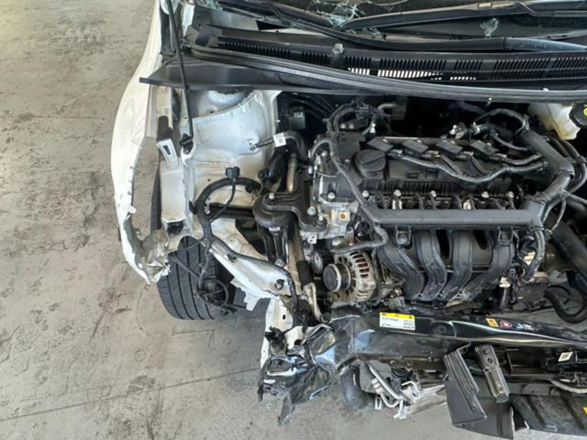 Kia Stonic 1.2 DPI Style (10)