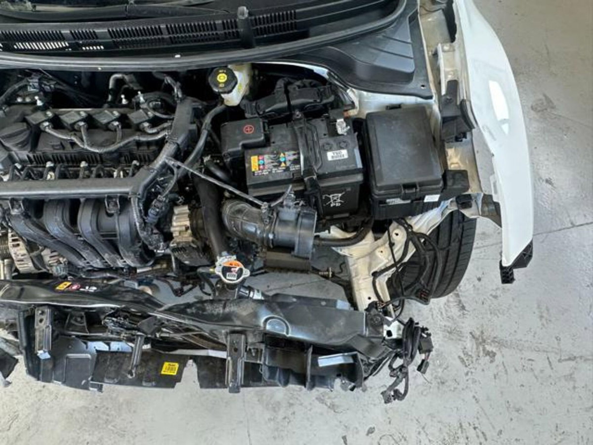 Kia Stonic 1.2 DPI Style (11)