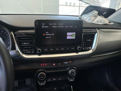 Kia Stonic 1.2 DPI Style (19)