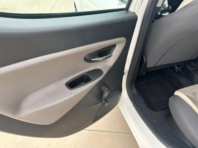 Lancia Ypsilon 1.3 MJT 16V 95 CV 5 porte S&S Elefantino (11)