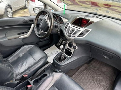 Ford Fiesta 1.4 3 porte Bz.- GPL Titanium (20)