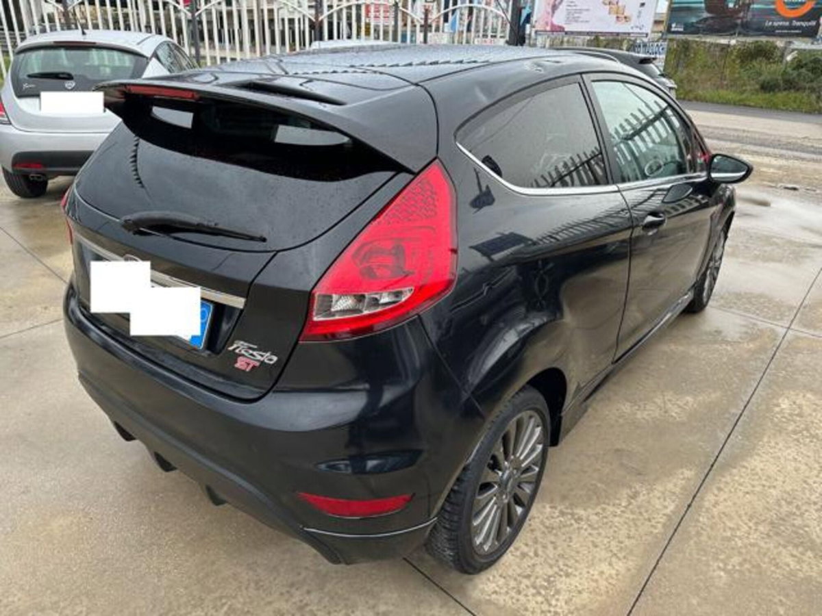 Ford Fiesta 1.4 3 porte Bz.- GPL Titanium (6)