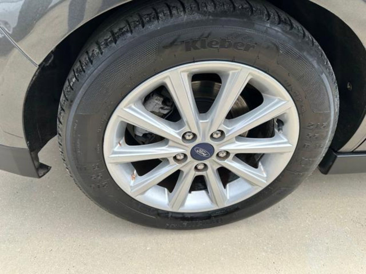 Ford C-Max 1.6 120CV GPL Titanium (7)