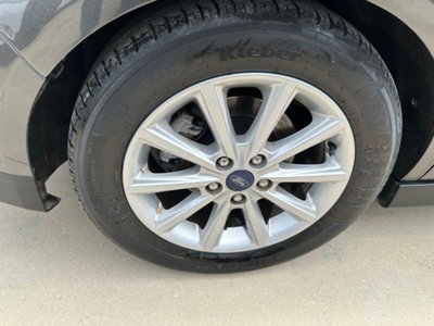 Ford C-Max 1.6 120CV GPL Titanium (7)