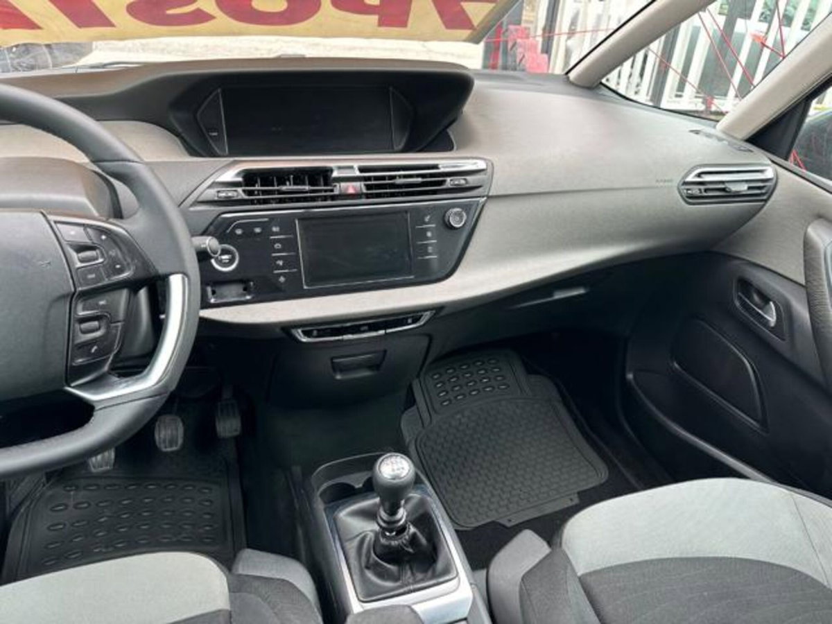 Citroen Grand C4 Picasso BlueHDi 150 S&S Intensive (19)